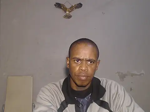 Snapshot of Frank_X_Husle chatting on July 12, 5:59 pm Frank X Husle online show from July 12, 5:59 pm