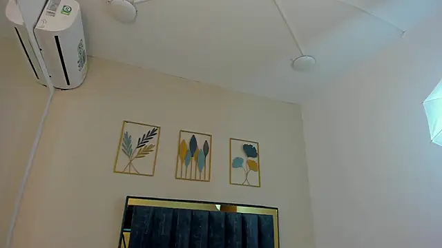 Snapshot of martinc_aria chatting on July 12, 4:09 pm martinc aria online show from July 12, 4:09 pm