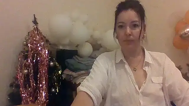 Ally46x online show from July 25, 6:05 pm