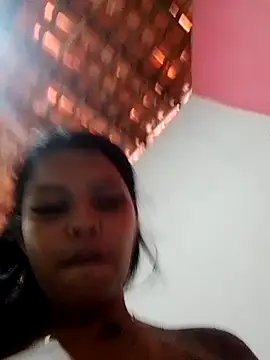 Snapshot of Silmara21 chatting on June 15, 5:48 pm Silmara21 online show from June 15, 5:48 pm