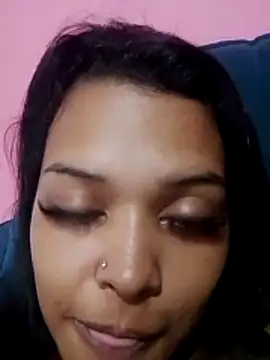 Snapshot of Silmara21 chatting on June 16, 5:15 pm Silmara21 online show from June 16, 5:15 pm