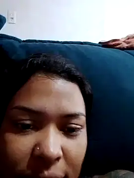 Snapshot of Silmara21 chatting on July 15, 11:48 am Silmara21 online show from July 15, 11:48 am