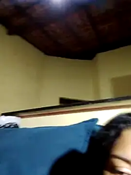 Snapshot of Silmara21 chatting on July 31, 5:07 am Silmara21 online show from July 31, 5:07 am