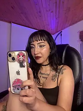 Snapshot of Zaira_pink chatting on June 2, 4:03 am Zaira pink online show from June 2, 4:03 am