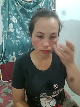 Snapshot of Yai_baby chatting on July 7, 2:21 pm Yai baby online show from July 7, 2:21 pm