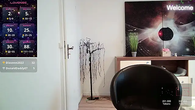 Yevgeshka-Milashka online show from February 28, 2:42 pm