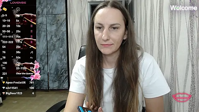 Yevgeshka-Milashka online show from October 9, 5:00 pm