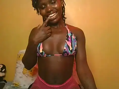 Snapshot of Suzzy_Baibe chatting on June 25, 5:17 pm Suzzy Baibe online show from June 25, 5:17 pm