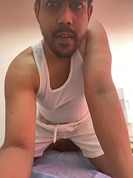 Snapshot of hornyslutvks chatting on June 2, 6:48 am hornyslutvks online show from June 2, 6:48 am