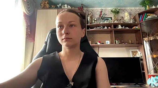 Snapshot of TaIliedGuest chatting on June 28, 5:35 am TaIliedGuest online show from June 28, 5:35 am