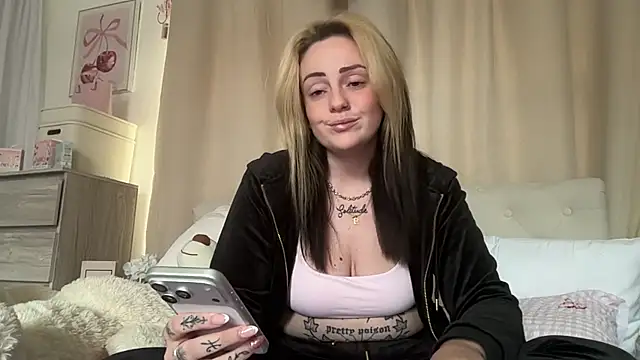 Sofiablack x online show from June 3, 9:56 am