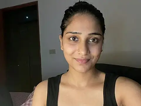 Snapshot of Soniya522 chatting on June 15, 1:46 pm Soniya522 online show from June 15, 1:46 pm