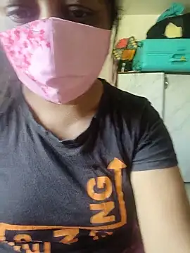 Snapshot of Baby_g77 chatting on June 19, 8:07 am Baby g77 online show from June 19, 8:07 am