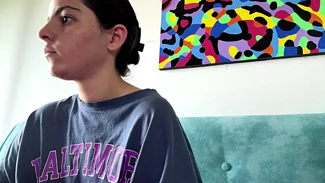 Snapshot of MarisaKomar chatting on June 18, 9:14 am MarisaKomar online show from June 18, 9:14 am