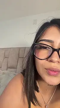 Snapshot of Nicolegh_ chatting on July 14, 2:05 am Nicolegh online show from July 14, 2:05 am