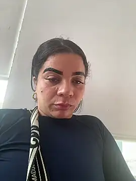 Snapshot of Siri_Luxx chatting on June 17, 7:59 pm Siri Luxx online show from June 17, 7:59 pm