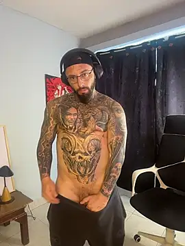 VenomHeat thiago online show from June 2, 8:44 pm