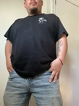 whitechocolatecandy1 online show from July 16, 1:11 am