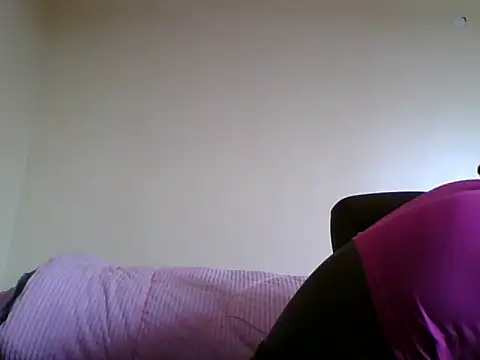 Snapshot of MissElsie21 chatting on July 20, 11:56 am MissElsie21 online show from July 20, 11:56 am