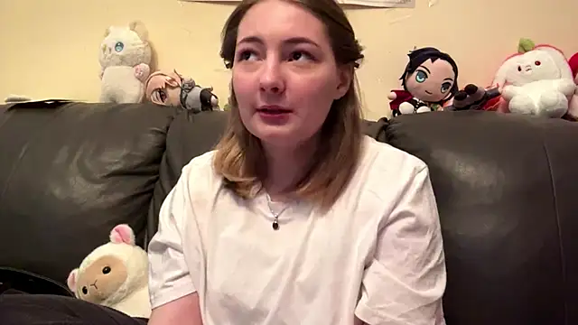 Snapshot of Pollychery chatting on June 3, 4:01 pm Pollychery online show from June 3, 4:01 pm