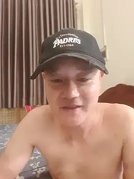 Snapshot of boy_zin007 chatting on June 6, 7:02 am boy zin007 online show from June 6, 7:02 am