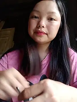 Snapshot of Linna-bae chatting on June 13, 11:57 pm Linna-bae online show from June 13, 11:57 pm