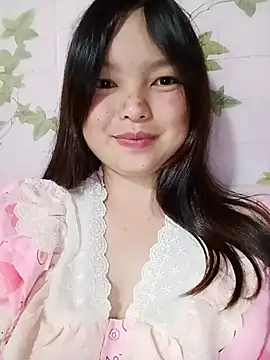 Snapshot of Linna-bae chatting on June 30, 1:56 pm Linna-bae online show from June 30, 1:56 pm