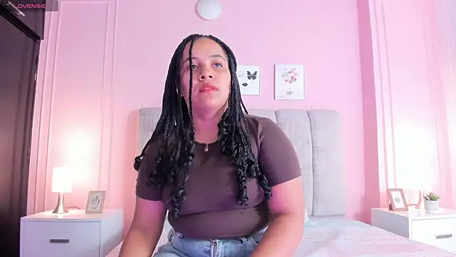 Emma-Velez online show from July 23, 12:03 pm