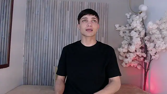 Jay Smile online show from June 15, 1:24 pm