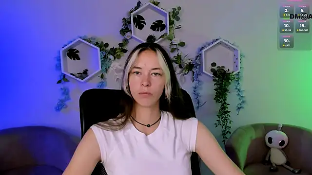 Snapshot of lia_dream_ chatting on July 3, 8:32 am lia dream online show from July 3, 8:32 am