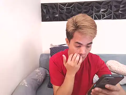 Snapshot of yourmikexxx chatting on July 14, 1:41 am yourmikexxx online show from July 14, 1:41 am