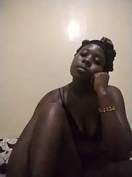 Snapshot of pressures_winnie chatting on June 4, 3:40 pm pressures winnie online show from June 4, 3:40 pm