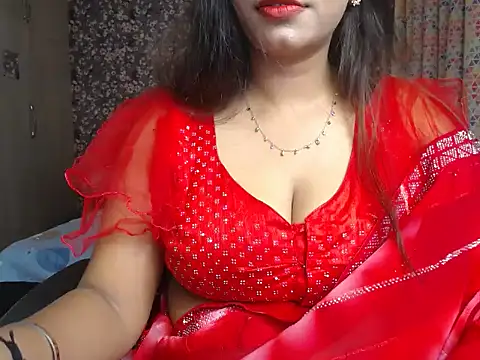 Snapshot of Goddess_Ruhii chatting on June 23, 5:44 pm Goddess Ruhii online show from June 23, 5:44 pm