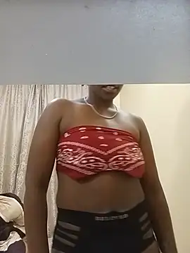 sweetly gal online show from June 5, 11:10 pm