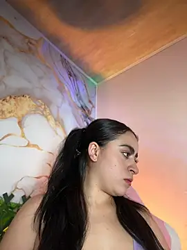 Snapshot of LILI_911 chatting on July 17, 8:35 pm LILI 911 online show from July 17, 8:35 pm