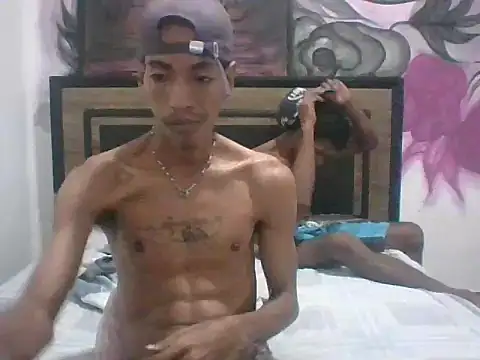 Snapshot of Ryan_chocolate_horny chatting on June 7, 3:49 pm Ryan chocolate horny online show from June 7, 3:49 pm