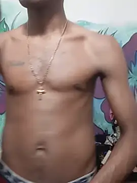 Snapshot of Ryan_chocolate_horny chatting on July 27, 1:12 am Ryan chocolate horny online show from July 27, 1:12 am