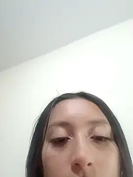 Snapshot of MiaSaen chatting on July 7, 6:47 am MiaSaen online show from July 7, 6:47 am