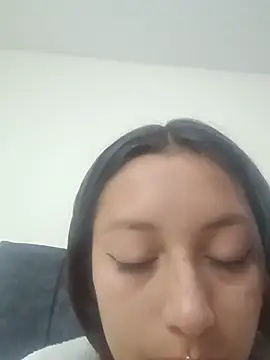 Snapshot of MiaSaen chatting on July 14, 3:22 am MiaSaen online show from July 14, 3:22 am