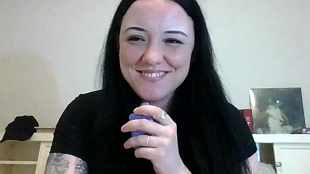 altravenn online show from June 8, 8:26 am