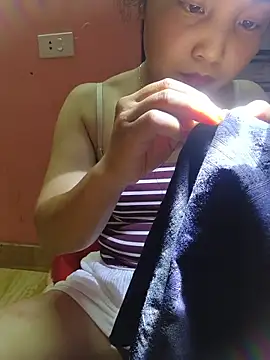 Moe-bay online show from June 11, 2:59 pm