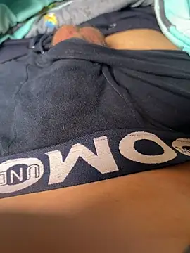 Snapshot of Sexy_18_dz chatting on June 6, 7:46 am Sexy 18 dz online show from June 6, 7:46 am