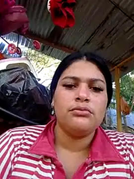 Snapshot of jhoaniita chatting on July 7, 12:53 pm jhoaniita online show from July 7, 12:53 pm