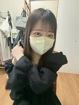 Miiruuu75 online show from June 10, 12:11 am