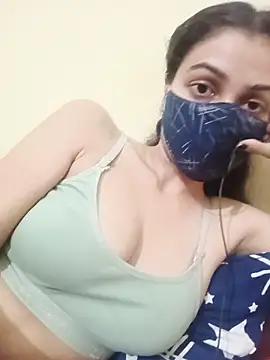 Snapshot of Shaina01 chatting on July 1, 6:40 pm Shaina01 online show from July 1, 6:40 pm