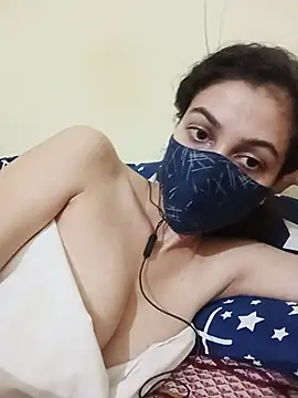 Snapshot of Shaina01 chatting on July 15, 7:19 pm Shaina01 online show from July 15, 7:19 pm
