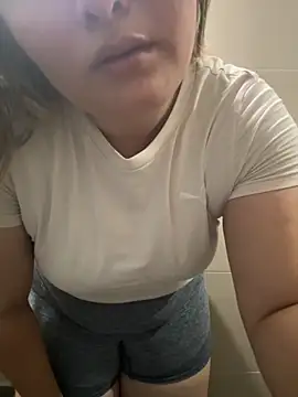 Snapshot of Rositafresitaa chatting on June 7, 4:22 pm Rositafresitaa online show from June 7, 4:22 pm