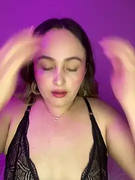 Snapshot of Rositafresitaa chatting on June 10, 1:06 am Rositafresitaa online show from June 10, 1:06 am