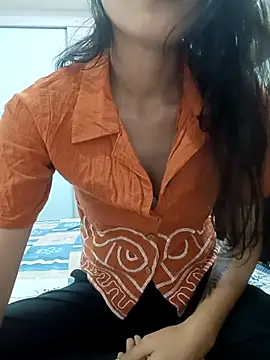 Snapshot of its_zoya_89 chatting on June 7, 2:43 pm its zoya 89 online show from June 7, 2:43 pm