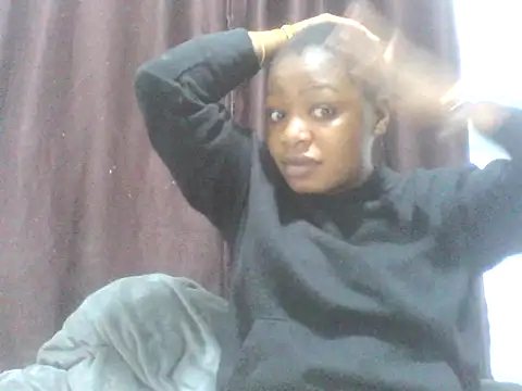 Snapshot of sweett_camillah chatting on June 18, 11:47 am sweett camillah online show from June 18, 11:47 am